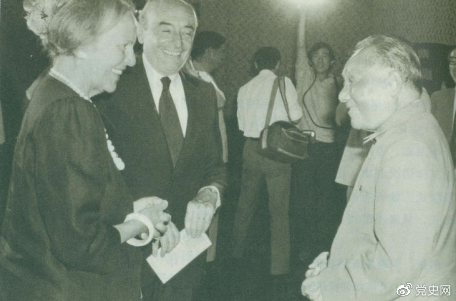 1987829Сƽڻ쵼Լٺ޸ʱָй׶Ρ