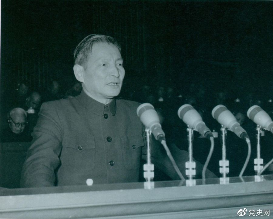 195612лҵϻڶԱ