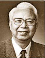 龚育之龚育之(1929--2007)。中共党史专家。曾任中央文献研究室副主任（1980-1988），中央党史研究室常务副主任（1995-1999）,中国中共党史学会会长，中央宣传部副部长，中央党校副校长，第九届全国政协常委等职。参与主持《毛泽东著作选读》《建国以来毛泽东文稿》（十三册）《邓小平文?。?975--1982）》《邓小平文选》（第三卷）等编辑工作，参加撰写《中国共产党的七十年》，参与起草《关于建国以来党的若干历史问题的决议》、党的十二大至十六大报告。著有《在历史转折中》《从毛泽东到邓小平》《龚育之论中共党史》《党史札记》《党史札记二集》等。