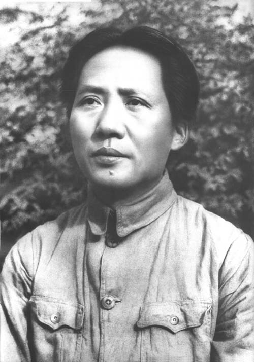 毛泽东在延安。（1937年）