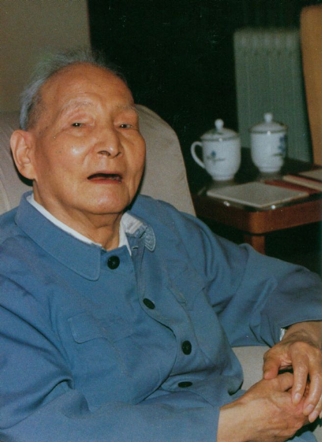 1992年春节，陈云在上海。
